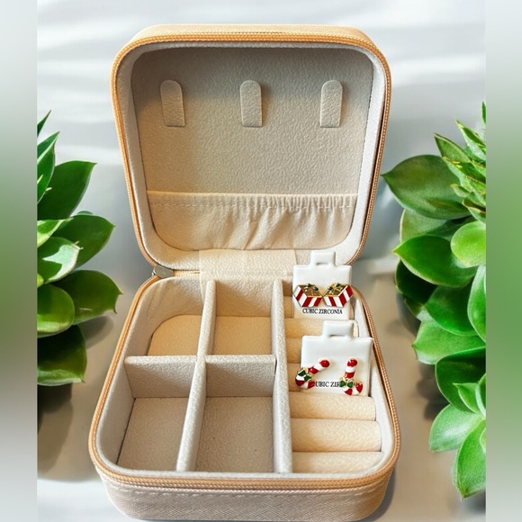 Other - TRAVEL JEWELRY BOX